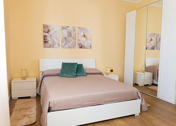 Alexas Rooms- Centro -10 Min Dal Mare Crotone