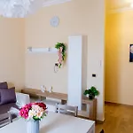 Apartamento Alexas Rooms- Centro -10 Min Dal Mare