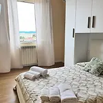 Alexas - Centro Citta Apartment *