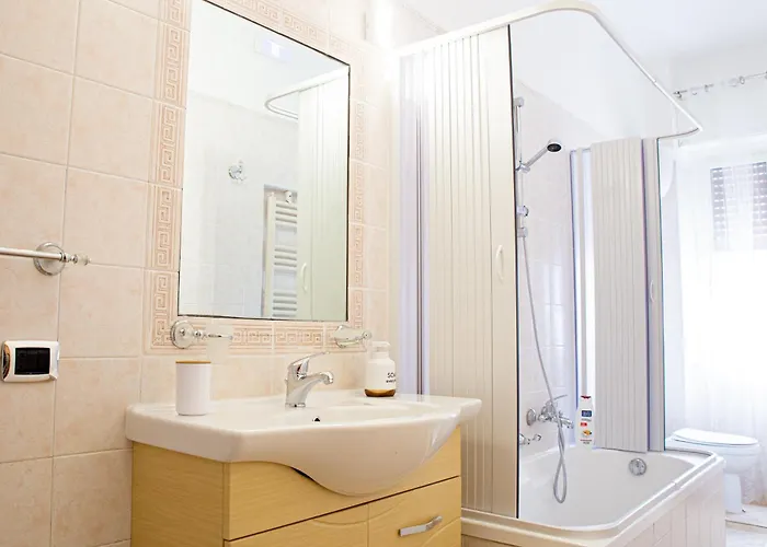 דירה Alexas Rooms- Centro -10 Min Dal Mare